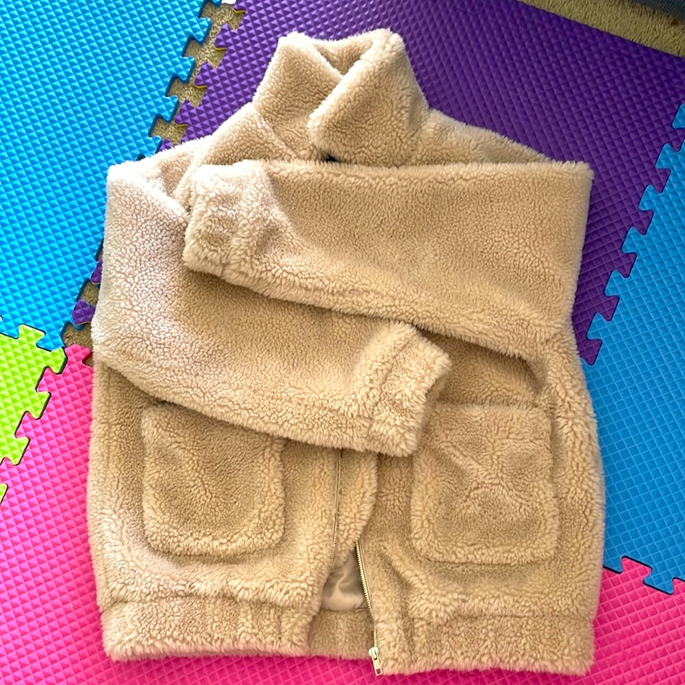 Dimple Hsu, size M, color: brown